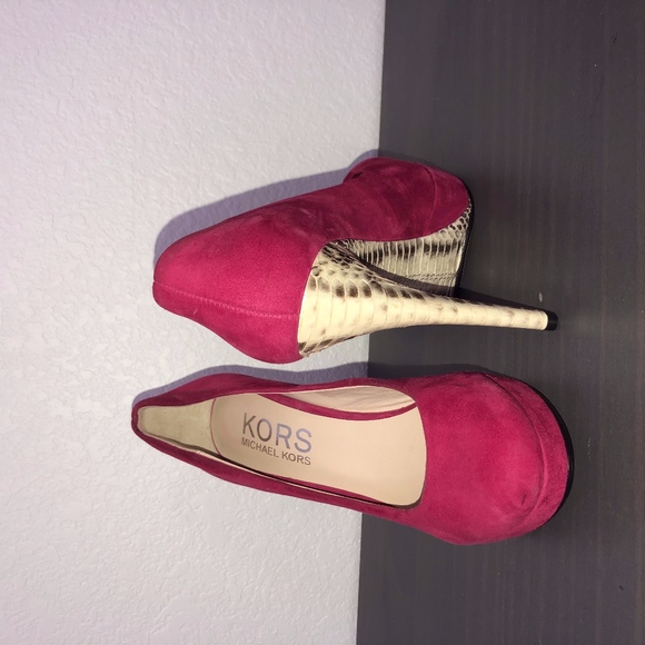 Michael Kors Designer Heels - Picture 1 of 1
